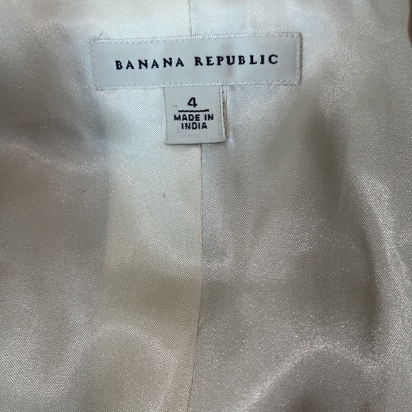 Banana Republic Raw Silk Jacket with Lining - Picture 7 of 9
